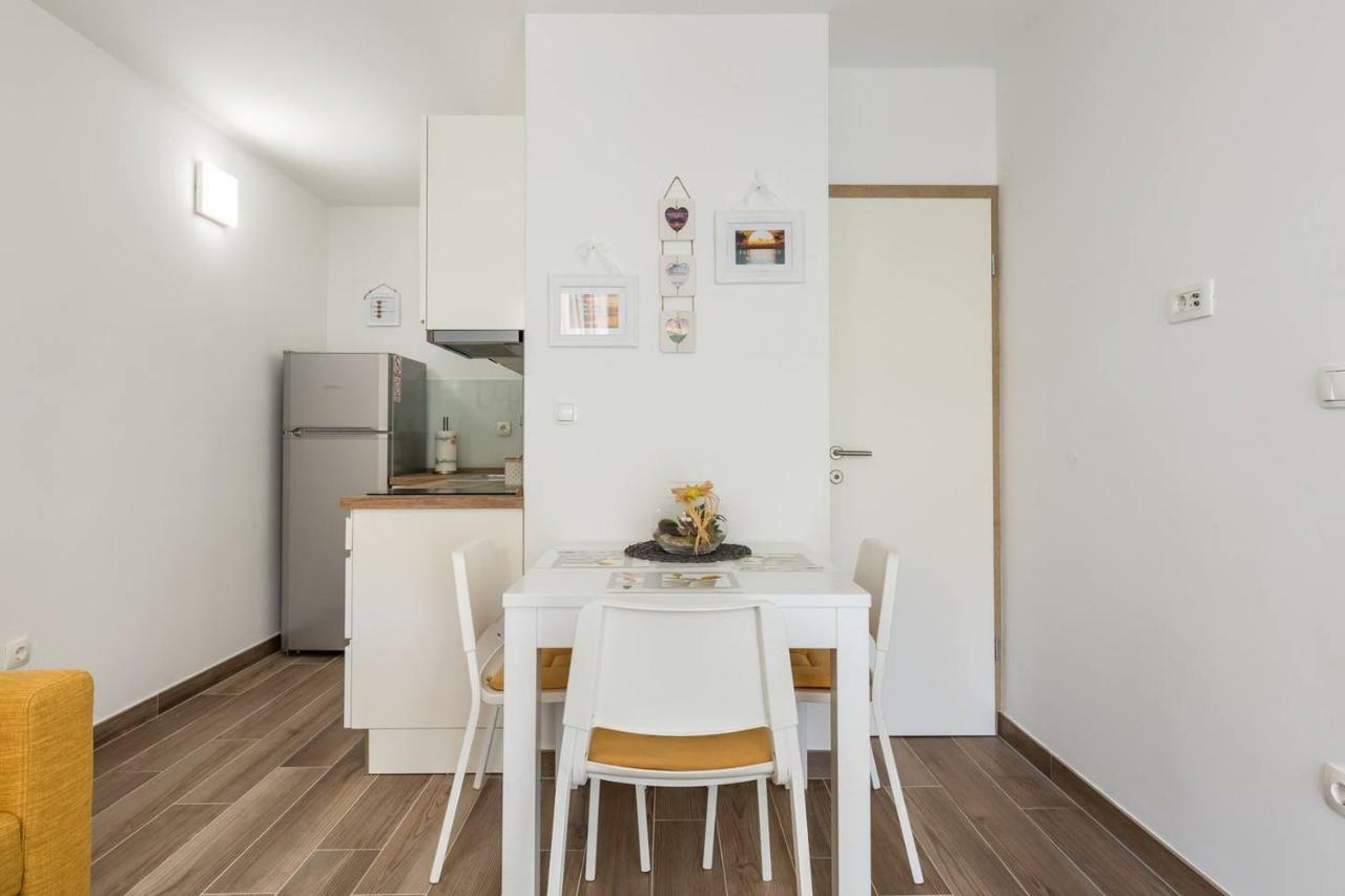 Apartments Cezar Split Exterior foto